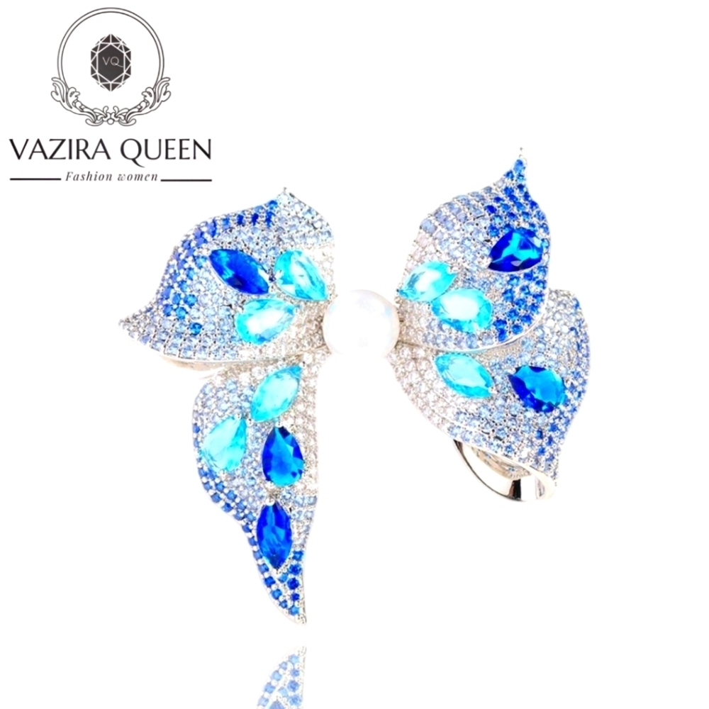 VQ Bowknot Brooch